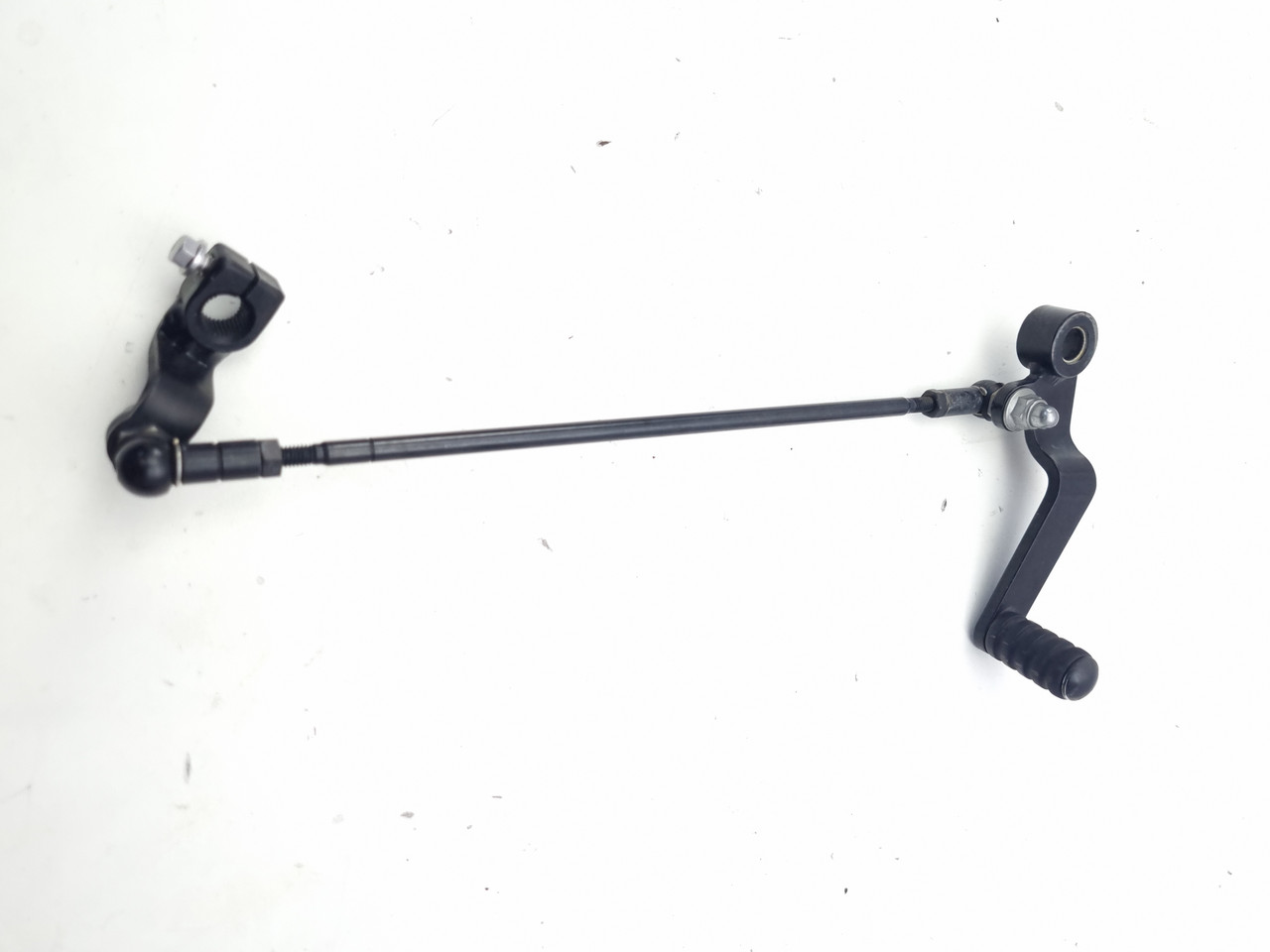 Gear shift lever and linkage Triumph Trident TR6 660 T2086603 Bike