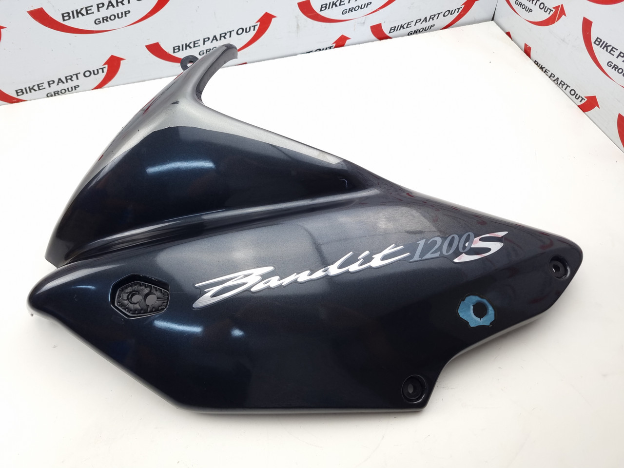 LH Front fairing panel Suzuki Bandit GSF1200 S 04-05 94402-32F00