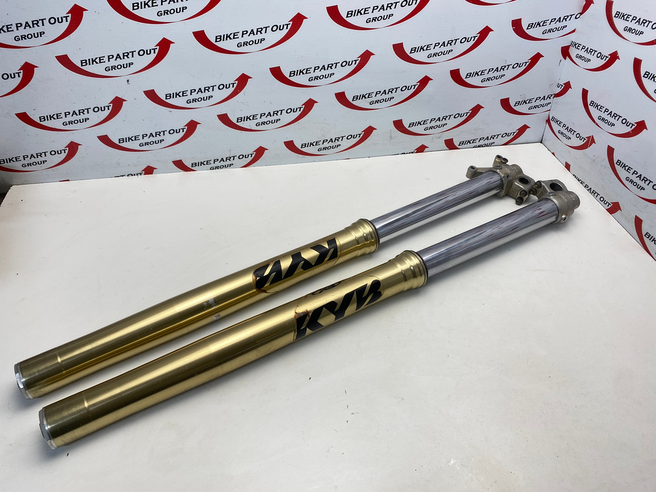Forks Honda CRF250R CRF250 R 10-14 51580-KRN-A61 - Bike Part Out