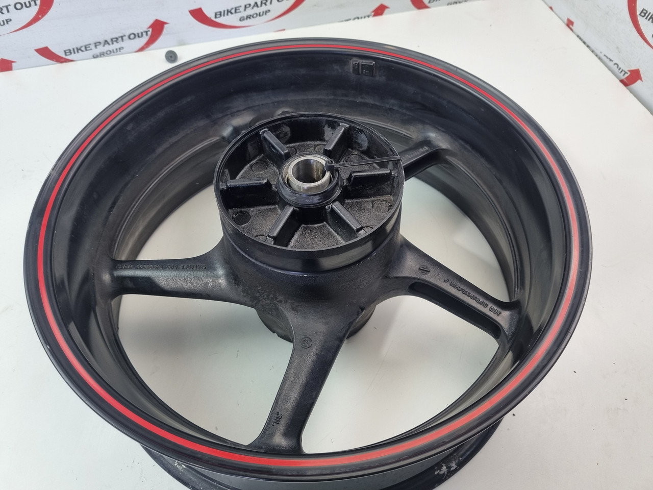 ®️！！ OEM Rear wheel Yamaha YZF-R1 R1 05-11 FZ1 07-11 5VY-25168-00