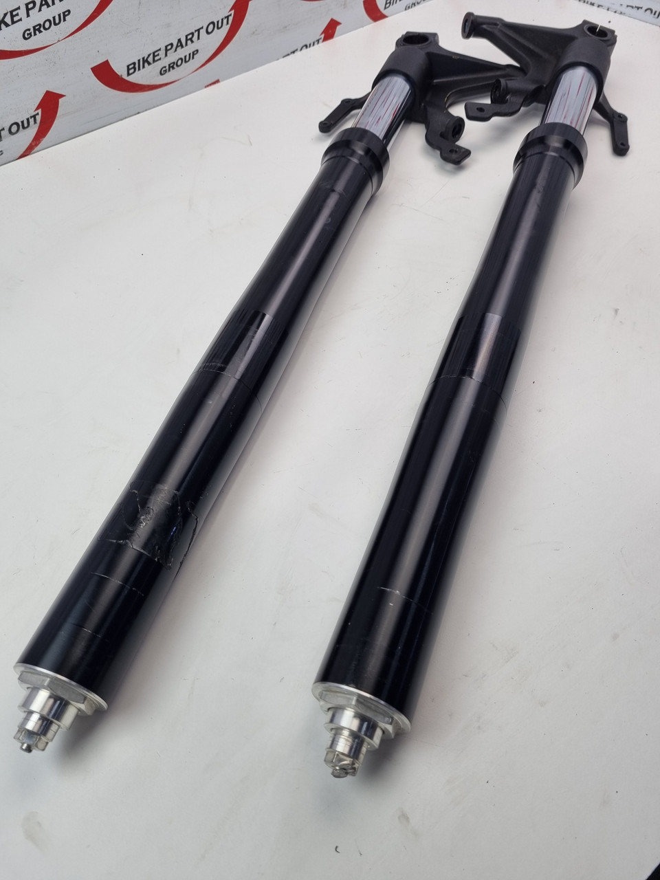 Front forks Yamaha YZF-R1 R1 09-11 14B-23102-00 - Bike Part Out