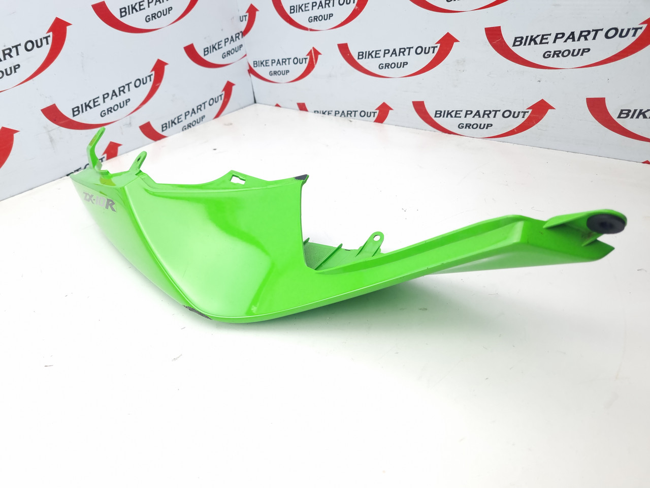 RH Rear tail cover cowl Kawasaki Ninja ZX10 ZX10R ZX1000 08-09