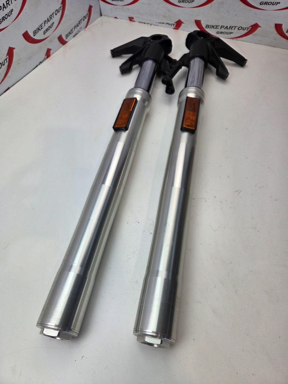 Forks Ducati Monster 797 17-21 659 18-21 34420901A - Bike Part Out