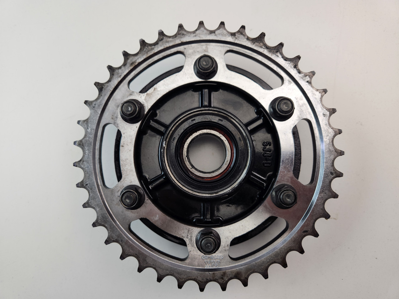 Rear Sprocket carrier 39T Yamaha XJR1300 04-16 FZ1 01-05 R1 00-01