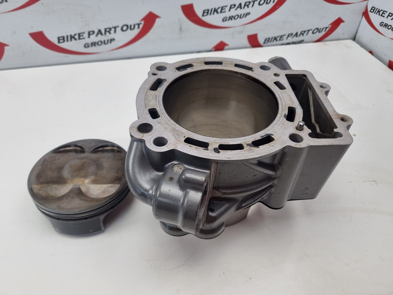Cylinder Barrel Piston KTM690 Duke 12-14 Duke R 10-15 Enduro 12-18