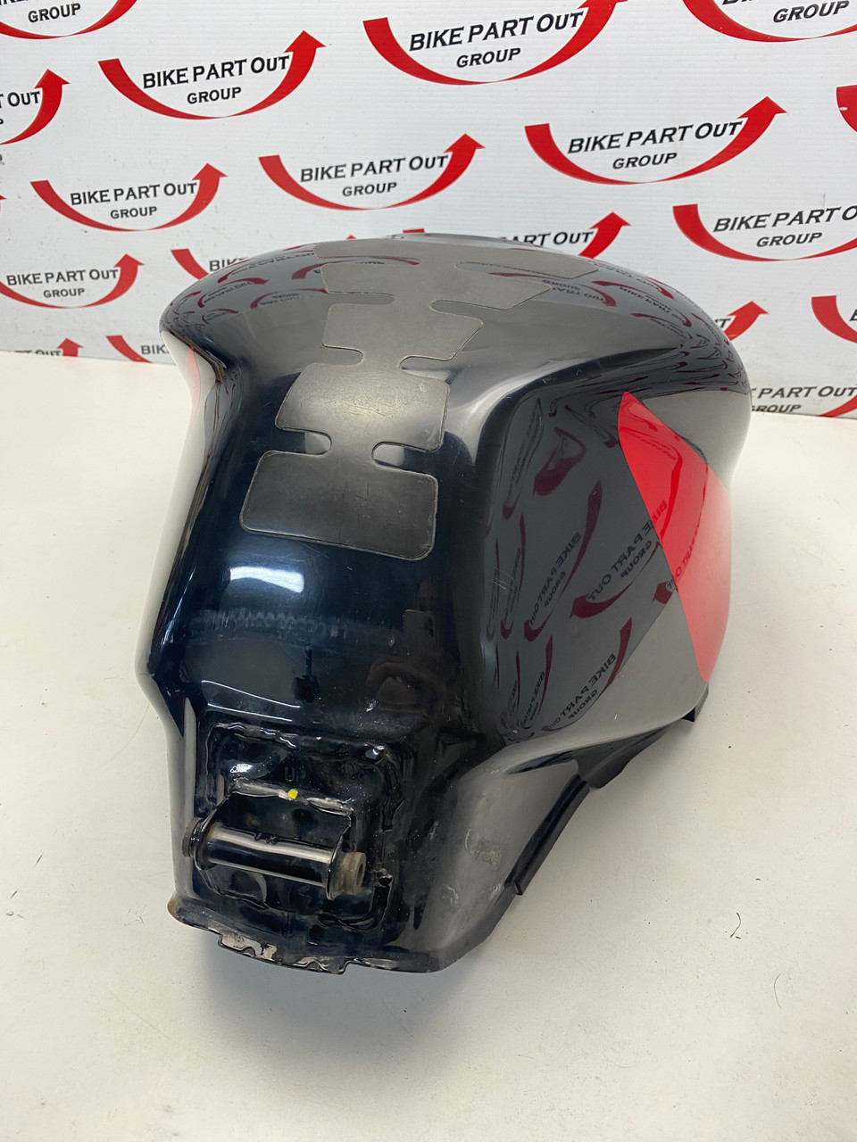 Fuel petrol tank Honda CBR900 RR CBR954 Fireblade 02-03 17520-MCJ