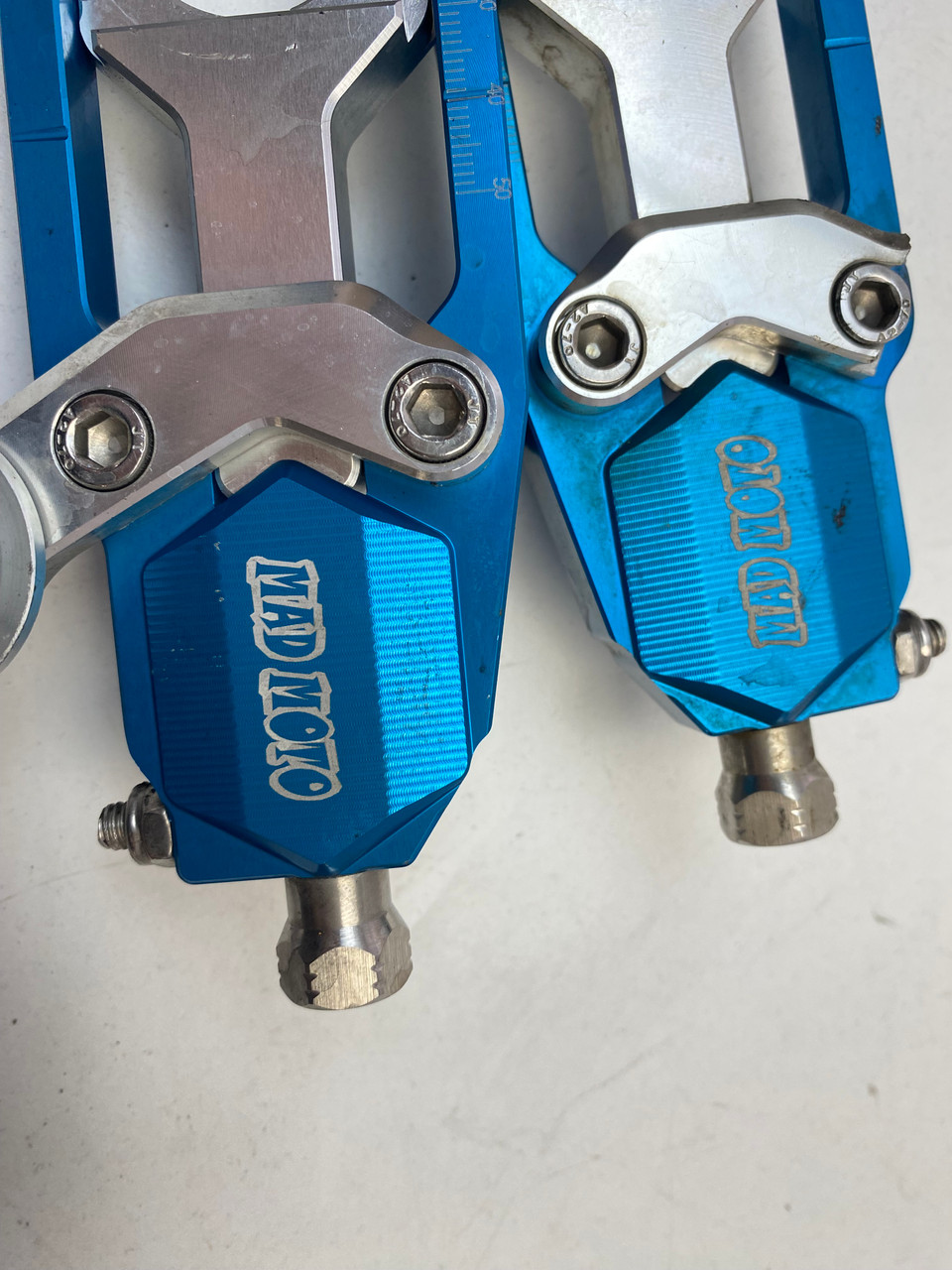 Tubo Móvil Acelerador Para Suzuki Ax100 Taiwán