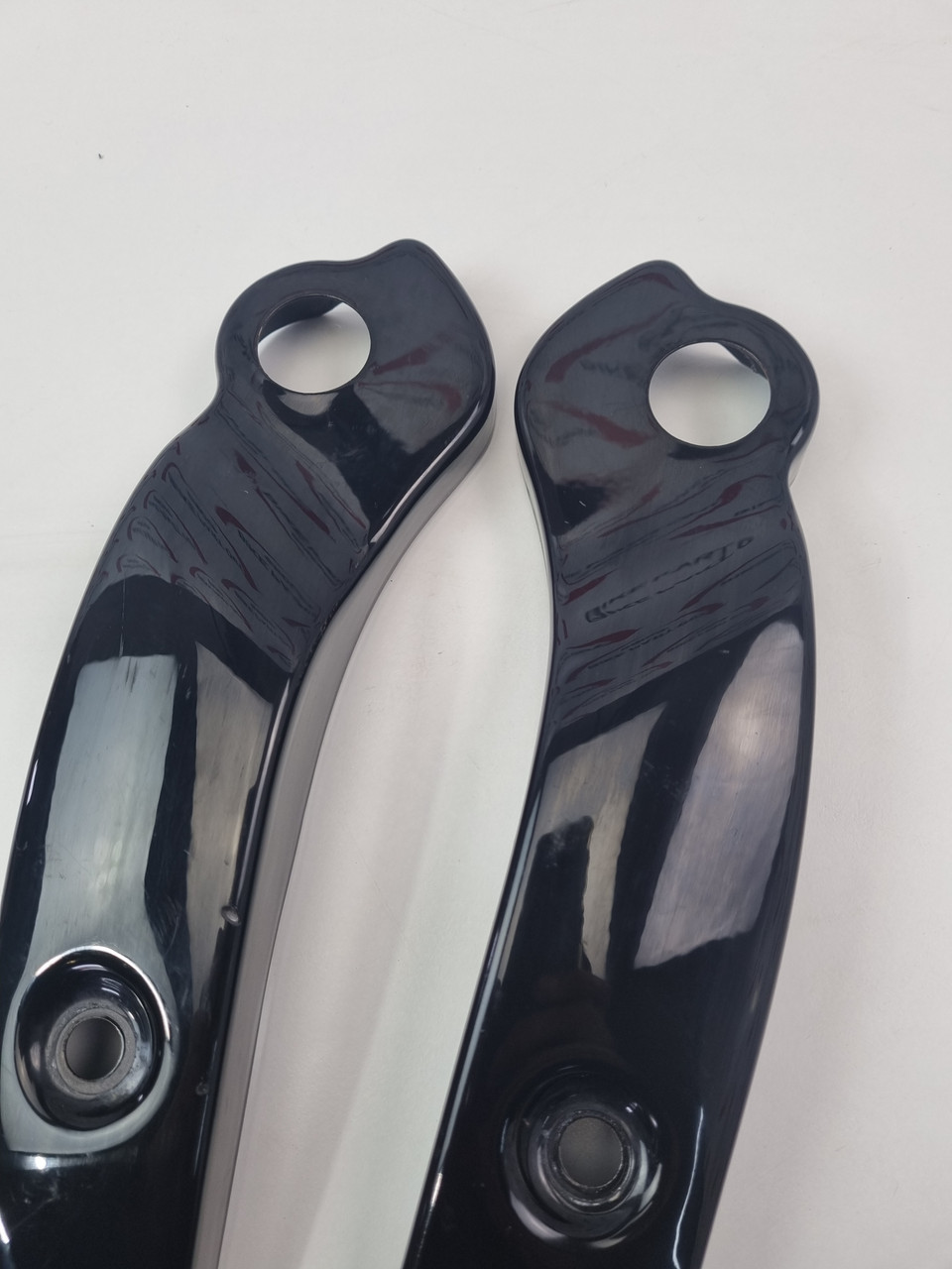 Rear fender strut cover pair Black Harley Davidson Dyna Wide