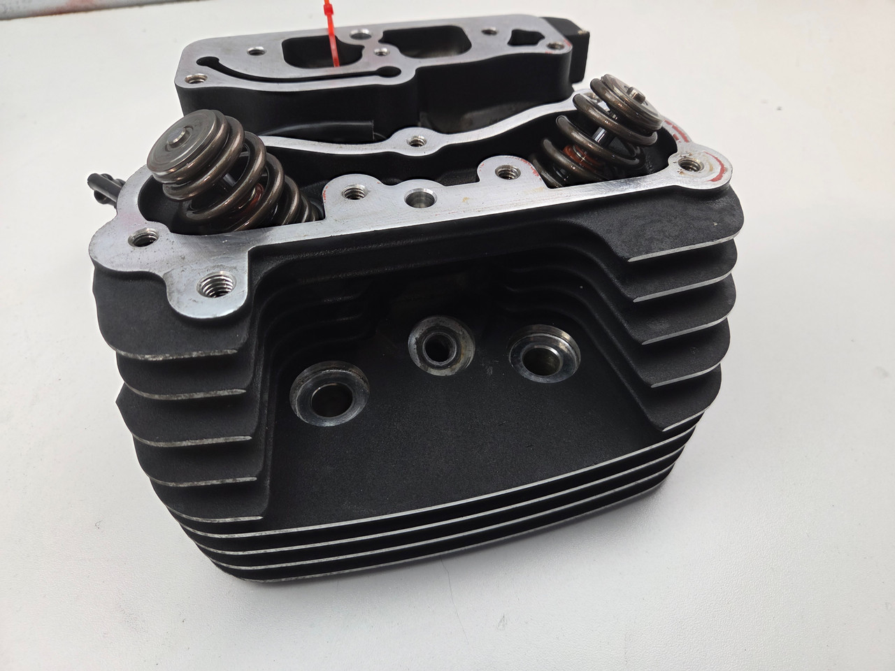 Rear cylinder head 103ci Harley Davidson Dyna Softail Tourer 17729