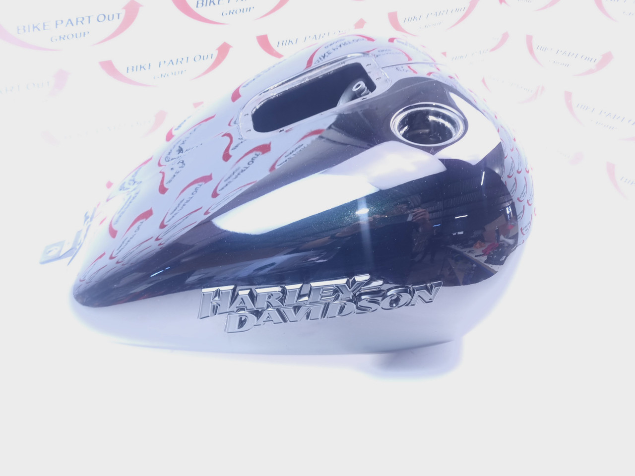 Fuel petrol tank Harley Davidson Softail Blackline 11-13 Breakout