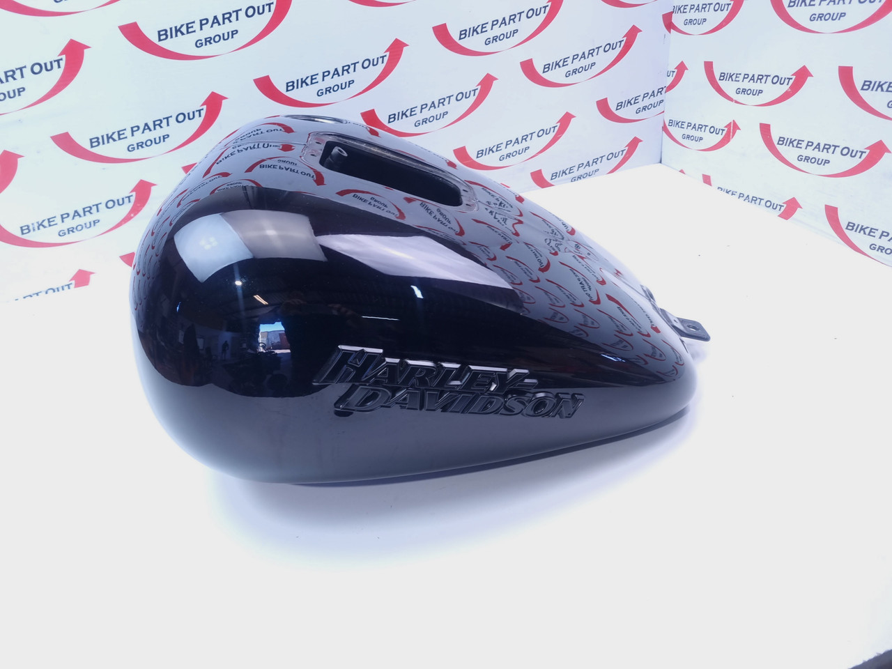 Fuel petrol tank Harley Davidson Softail Blackline 11-13 Breakout