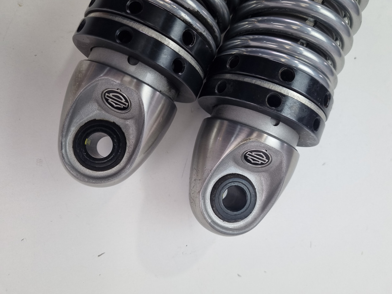Rear shocks Harley Davidson Sportster XL1200 XL883 custom superlow 72