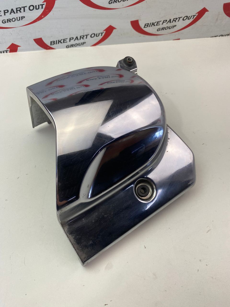 S。 LH lower cover Suzuki Boulevard VZR1800 M109 08-19 47231-48GB0