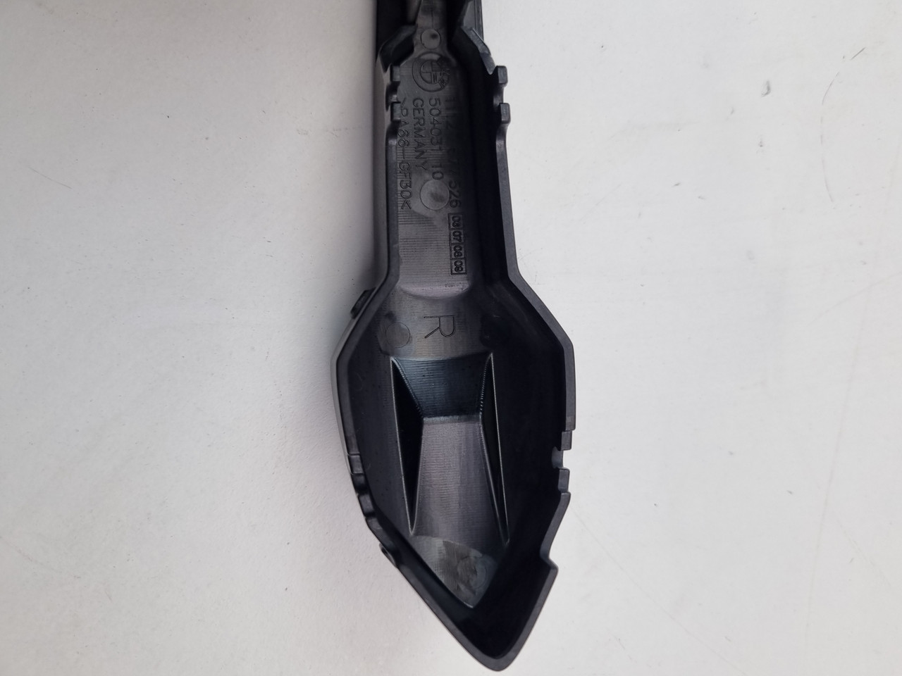 RH plug ignition coil cover BMW R1200 GS K25 ADV K255 03-9