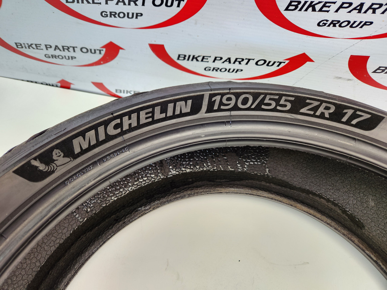MICHELIN ROAD 6 TYRE GT 190/55 ZR 17 - Bike Part Out