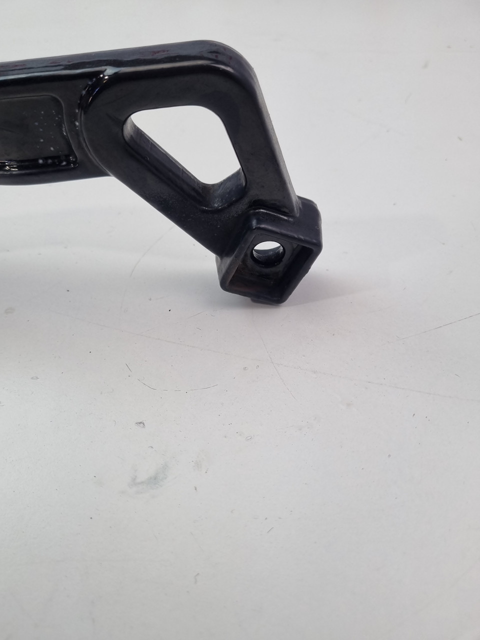 LH Pillion foot peg mount bracket Harley Davidson Dyna 0205 5274002