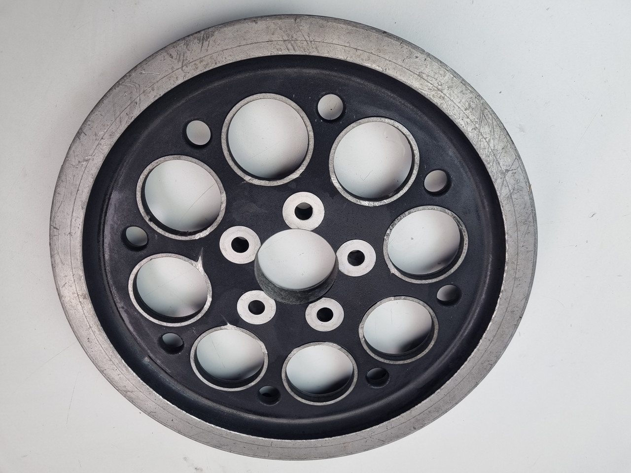 Rear Pulley 70T 1 1/8th wide Harley Davidson Dyna Tourer 40117-00