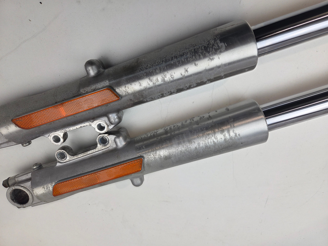 Sho 05-06 Harley Davidson Street Glide FLHXI Front Fork Tubes Set