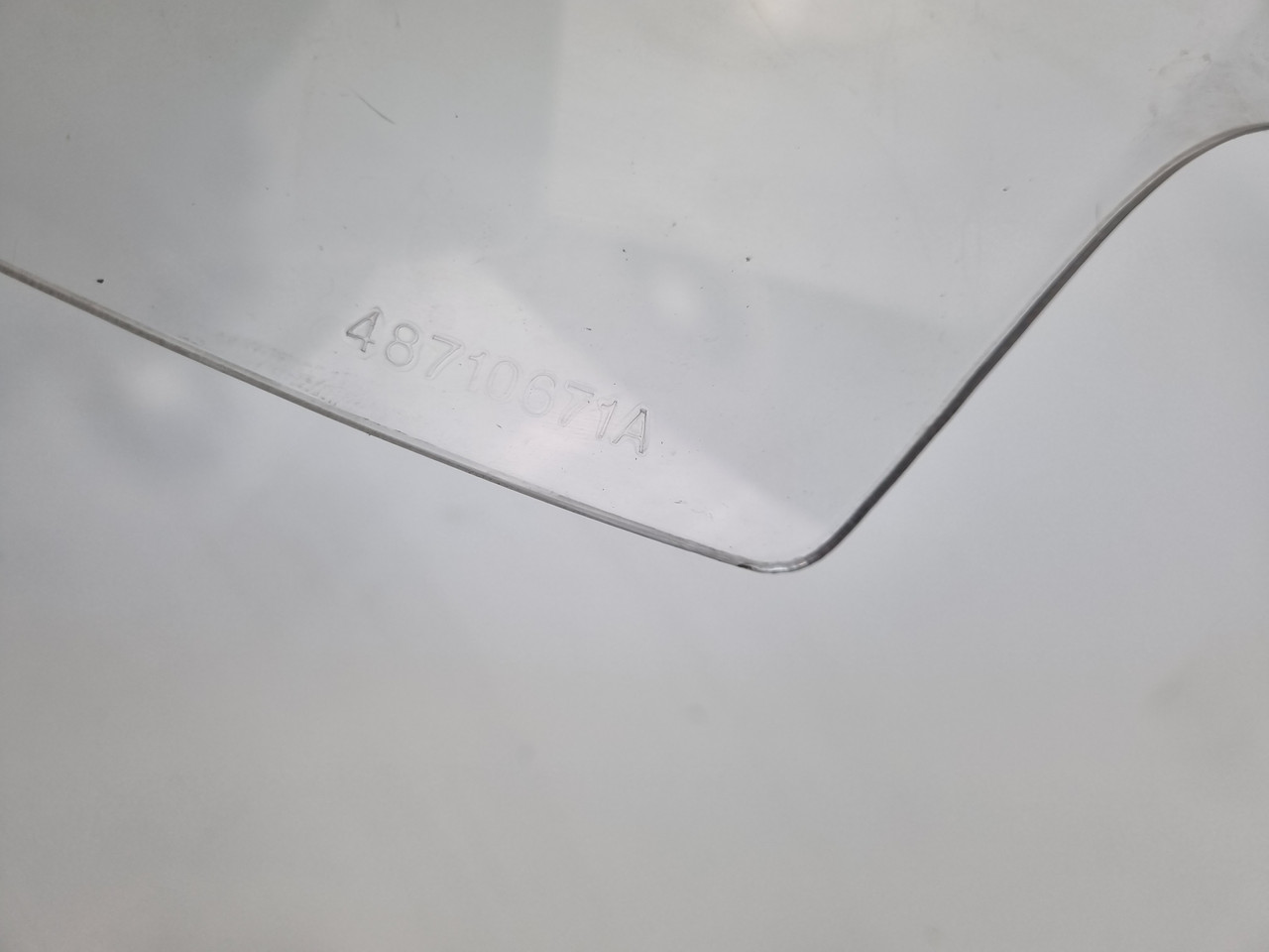 OEM Wind shield screen Ducati Diavel 1200 Strada 48710671A - Bike