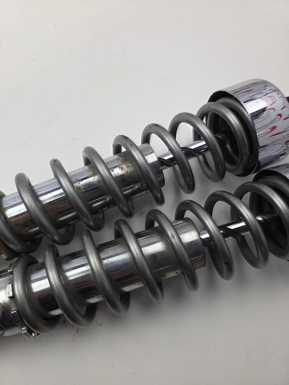 Shocks Honda CB1100 10-11 52400-MGC-003 - Bike Part Out