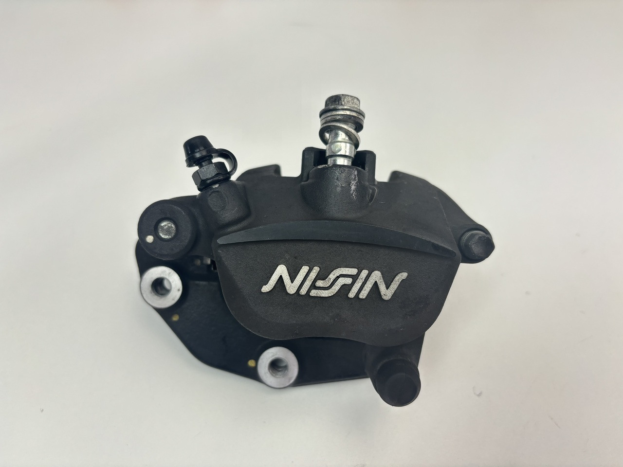 LH front brake caliper Kawasaki KLE650 KLE 650 Versys 15-21 43080