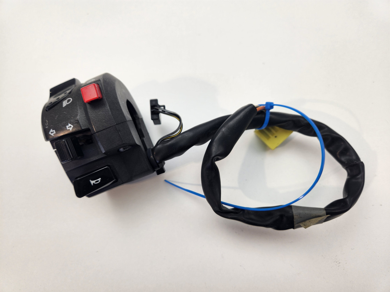 LH switch block light horn blinker Suzuki GSXR600 GSXR750 08-10