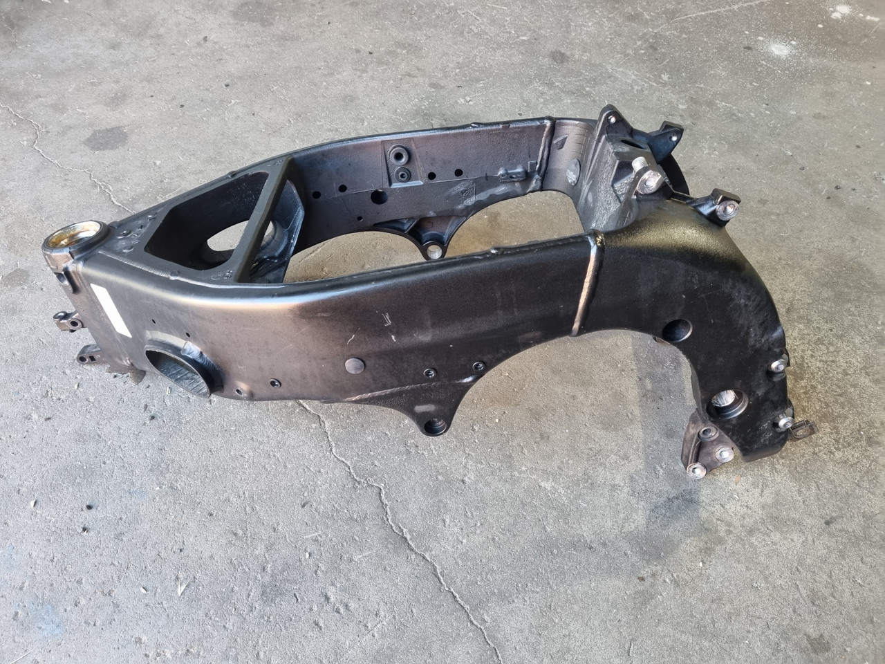Frame CLEAR TITLE AU Yamaha YZF-R1 R1 04-06 5VY-21110-20-P0 - Bike