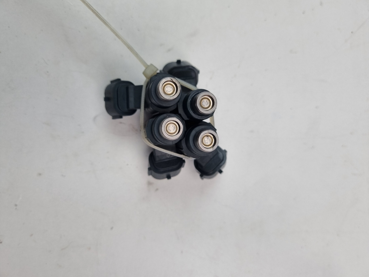 ぬ Nissan OEM IACV Idle Air Control Valve, AAC - Nissan 300ZX Z32