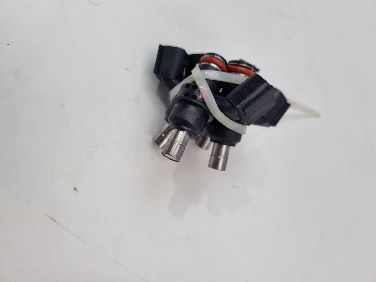 OEM Secondary top feed fuel injectors x4 Kawasaki Ninja ZX6R ZX600