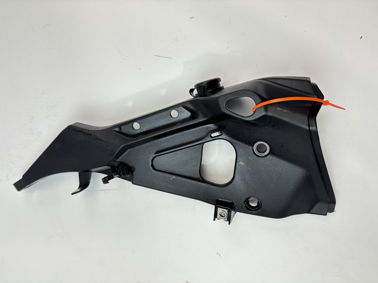 RH console panel Yamaha XT1200Z XT1200 Z Super Tenere 10-23 23P