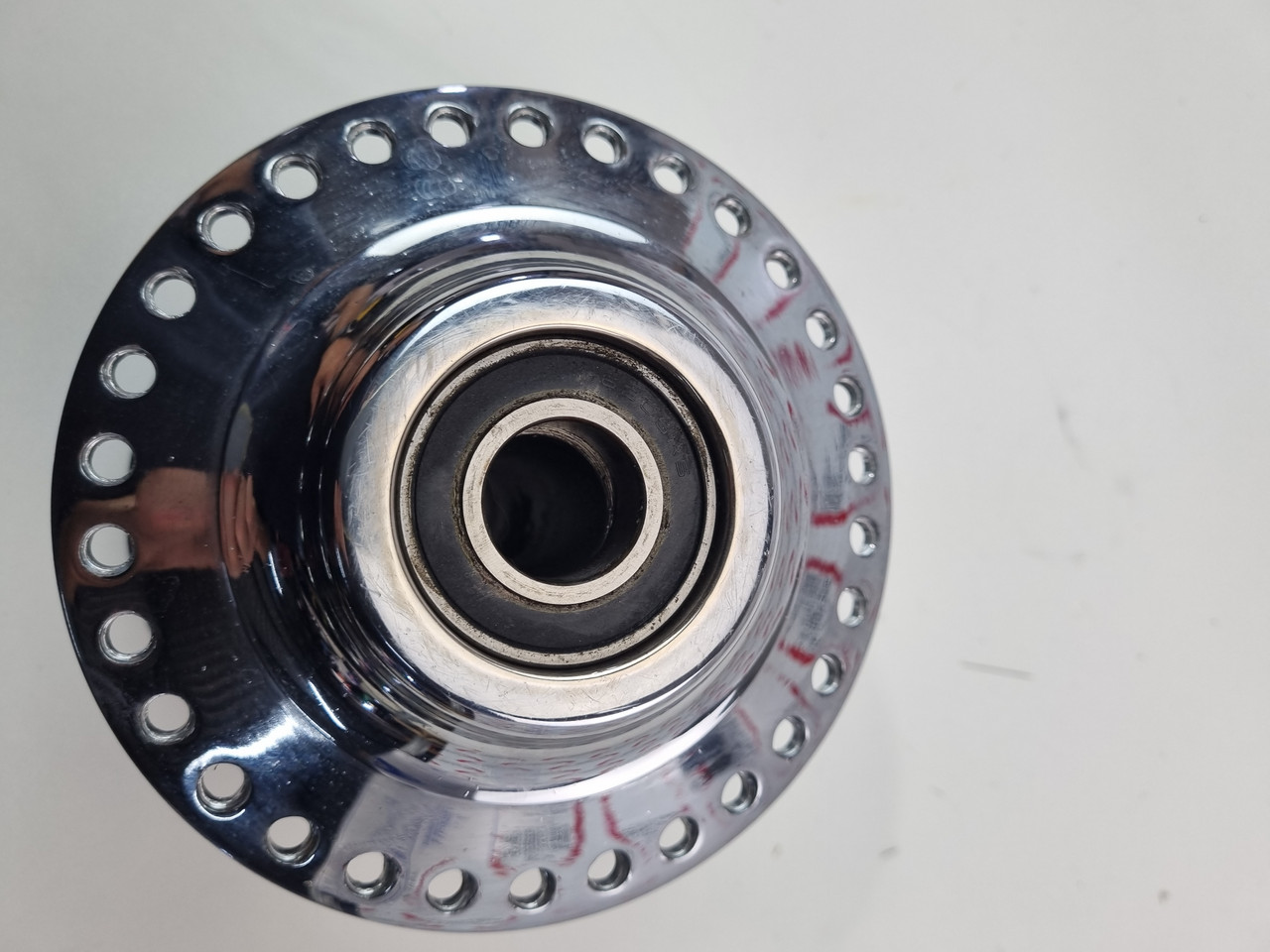 Front wheel hub Harley Davidson Softail Dyna 1in axle 07-17 41425
