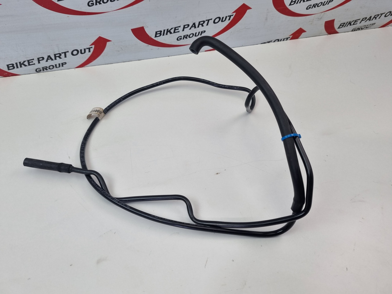 Fuel tank breather hose Harley Davidson Softail 11-17 61100001