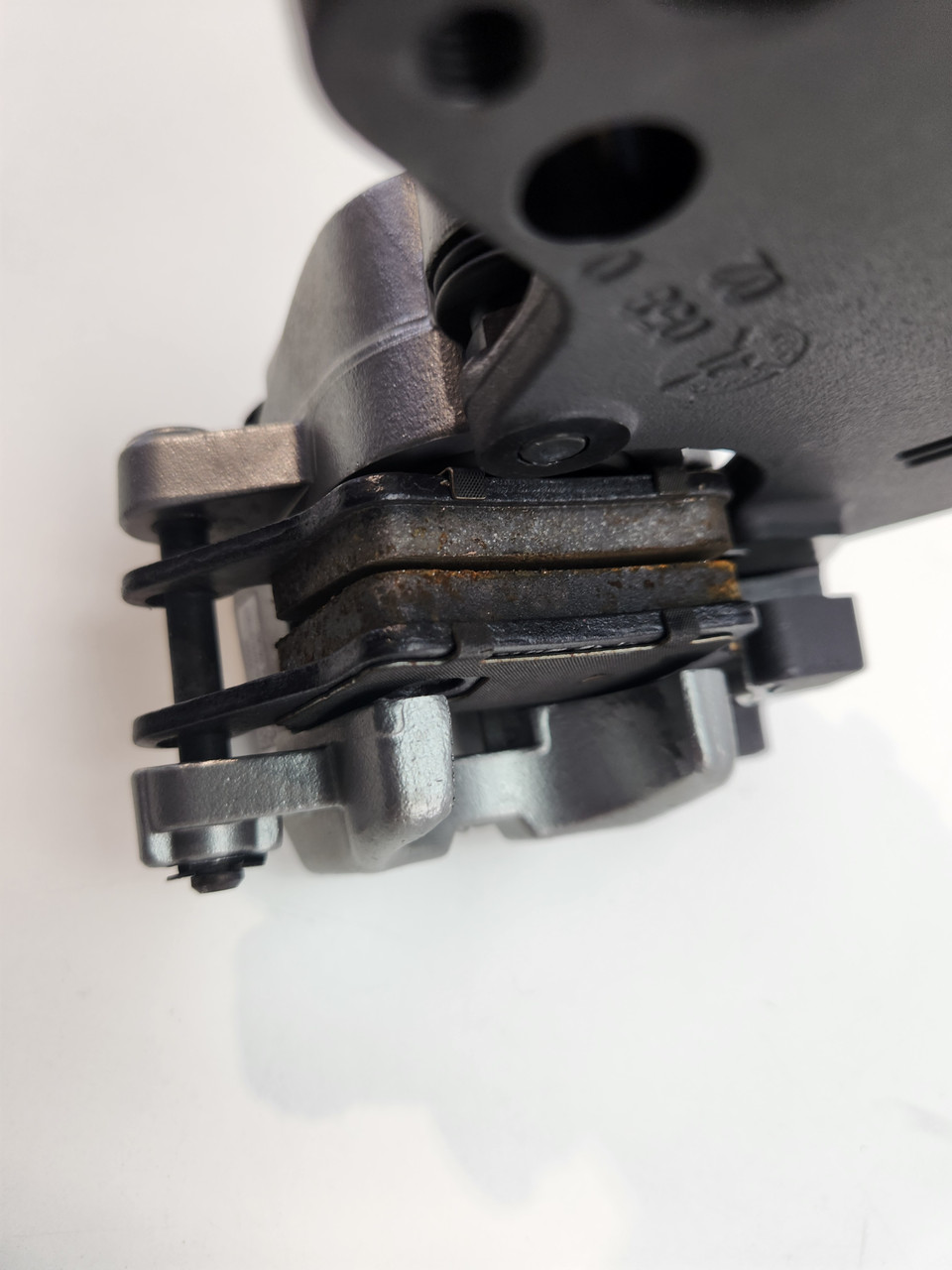 Rear brake caliper and mount KTM Duke 890 21-23 790 18-21