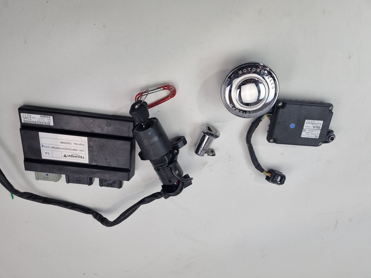 Coded Ignition CDI ECU Lock key set Triumph Bonneville T120