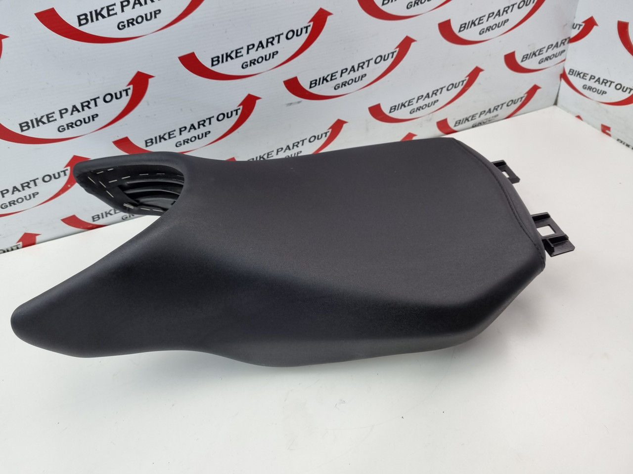 Riders seat STD BMW R1200 R1250 RS R K54 K53 52538534316 - Bike