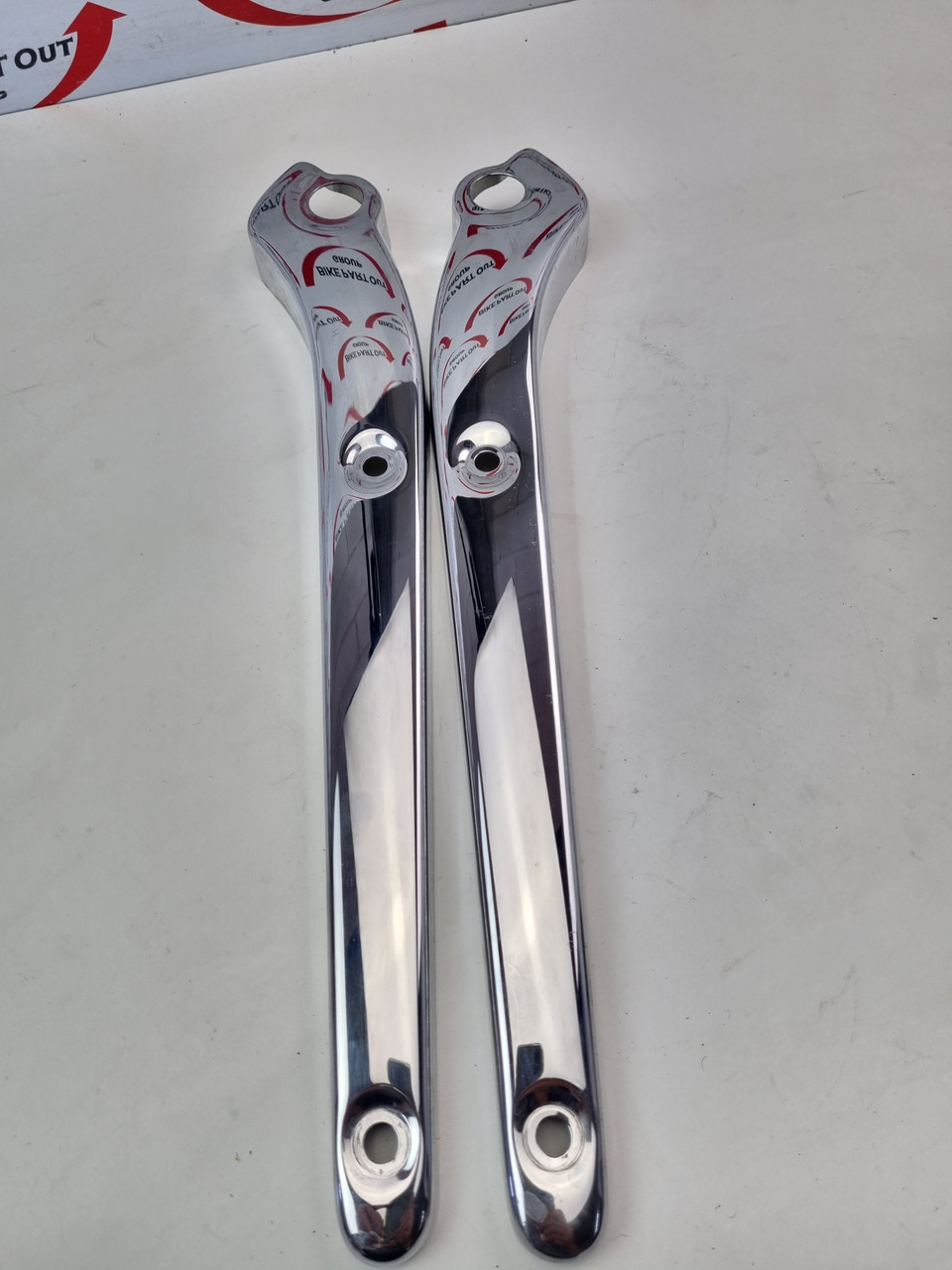 ③ RH LH Rear fender strut cover pair Harley Davidson Dyna Switchback