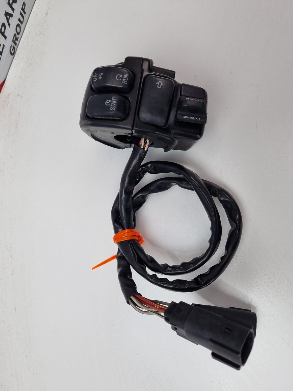 RH foot board mount brackets Harley Davidson Road king Tourer fat