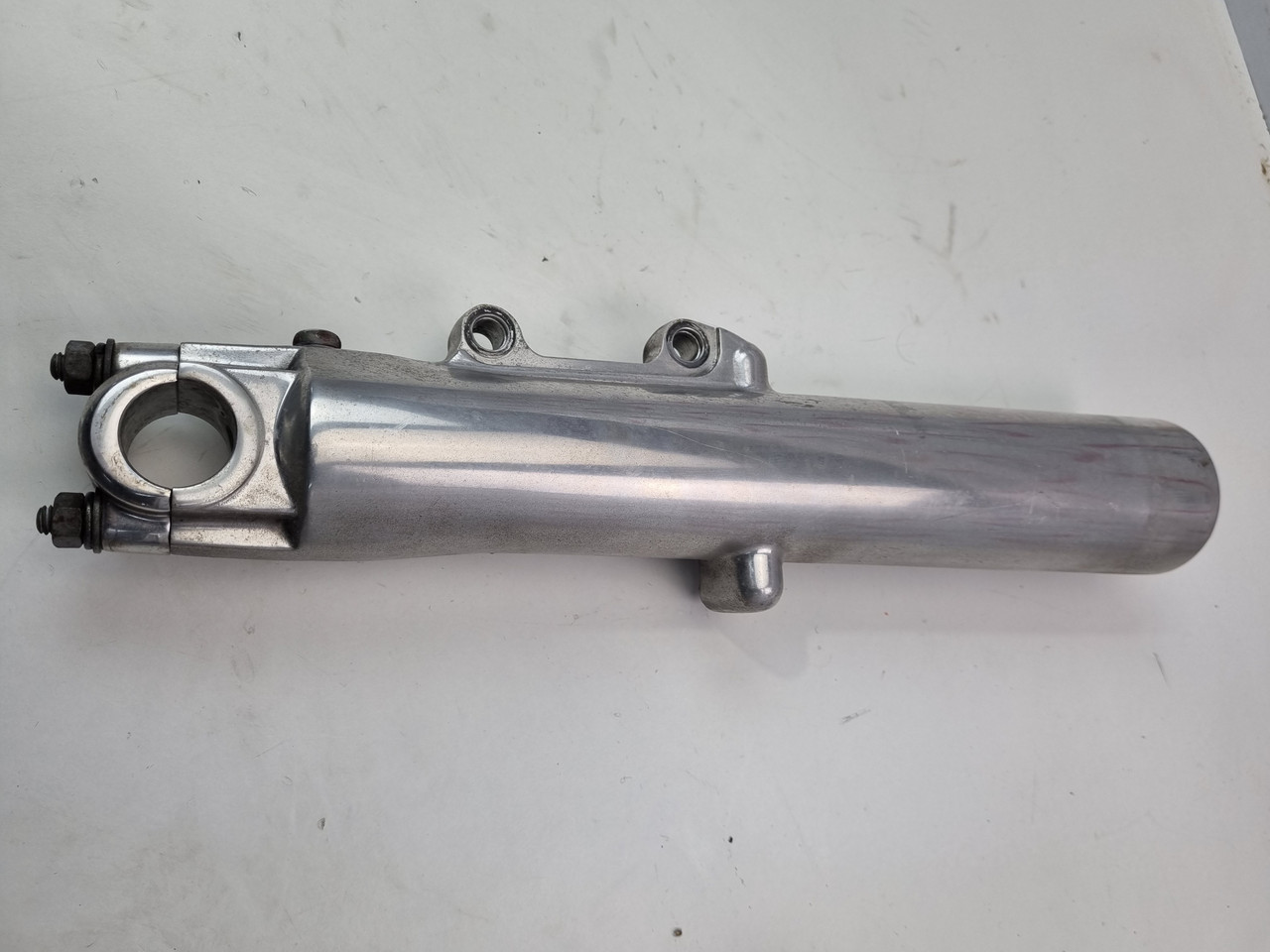 RH Fork slider lower leg Harley Davidson Tourer 00-13 46498-00A
