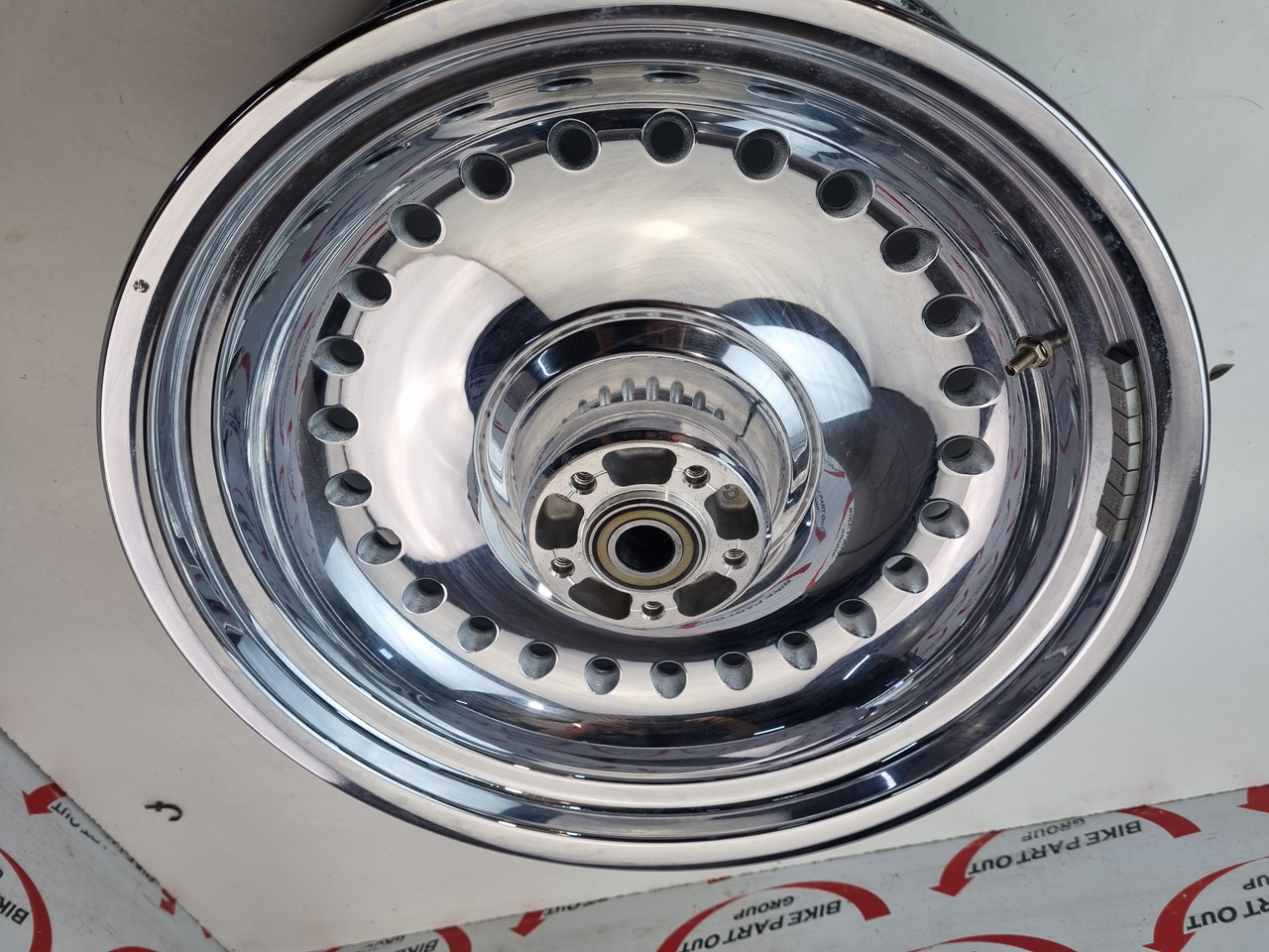 Rear Wheel Chrome 17x6 Harley Davidson Softail Fatboy Standard 09