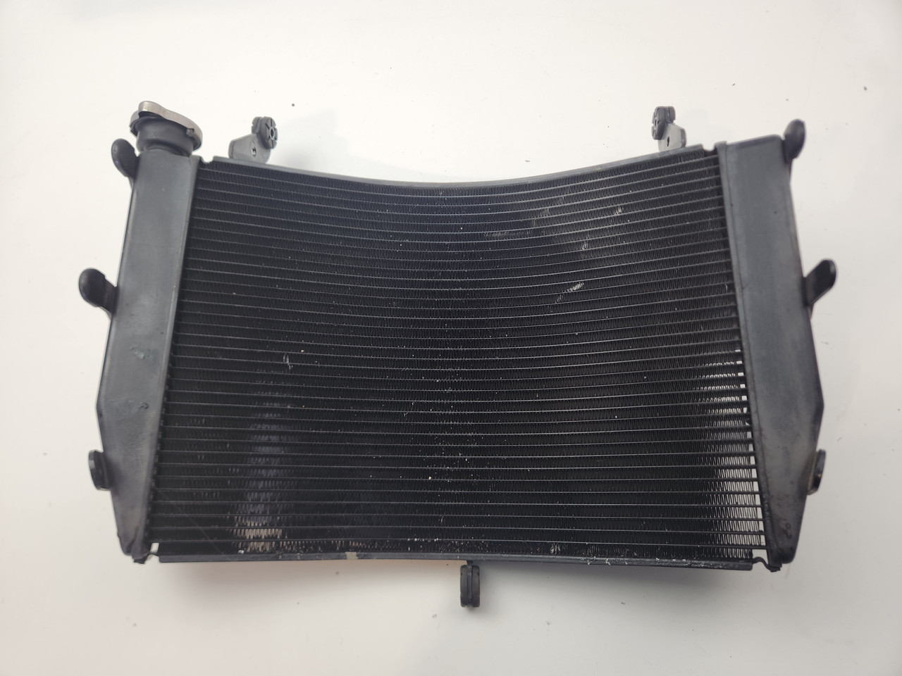 Radiator Suzuki GSXS1000 16-19 17710-04K00 - Bike Part Out