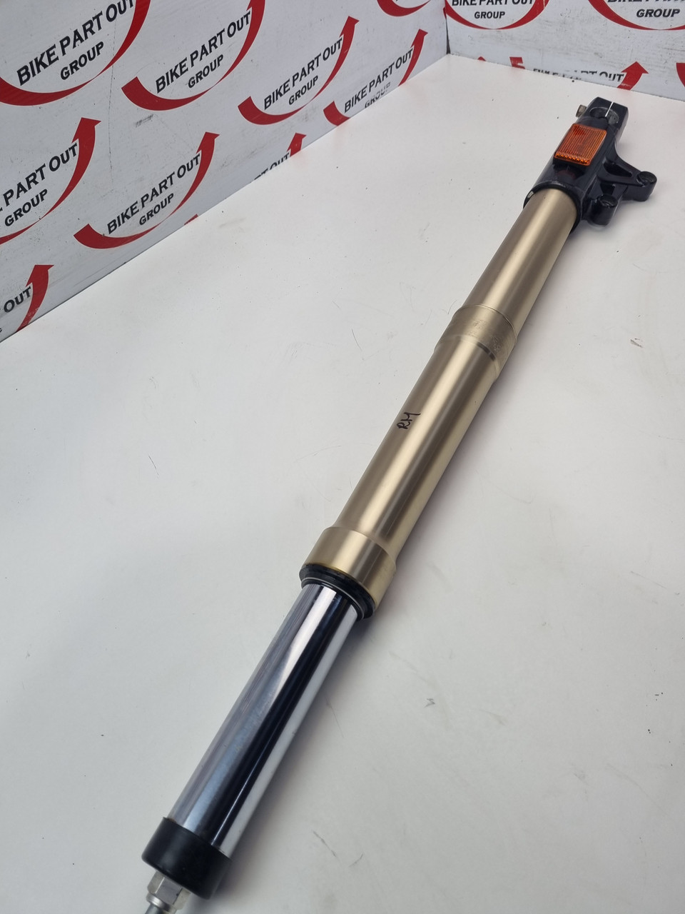 RH Fork Leg BMW R1200 GS ADV K25 K255 31427664959 - Bike Part Out
