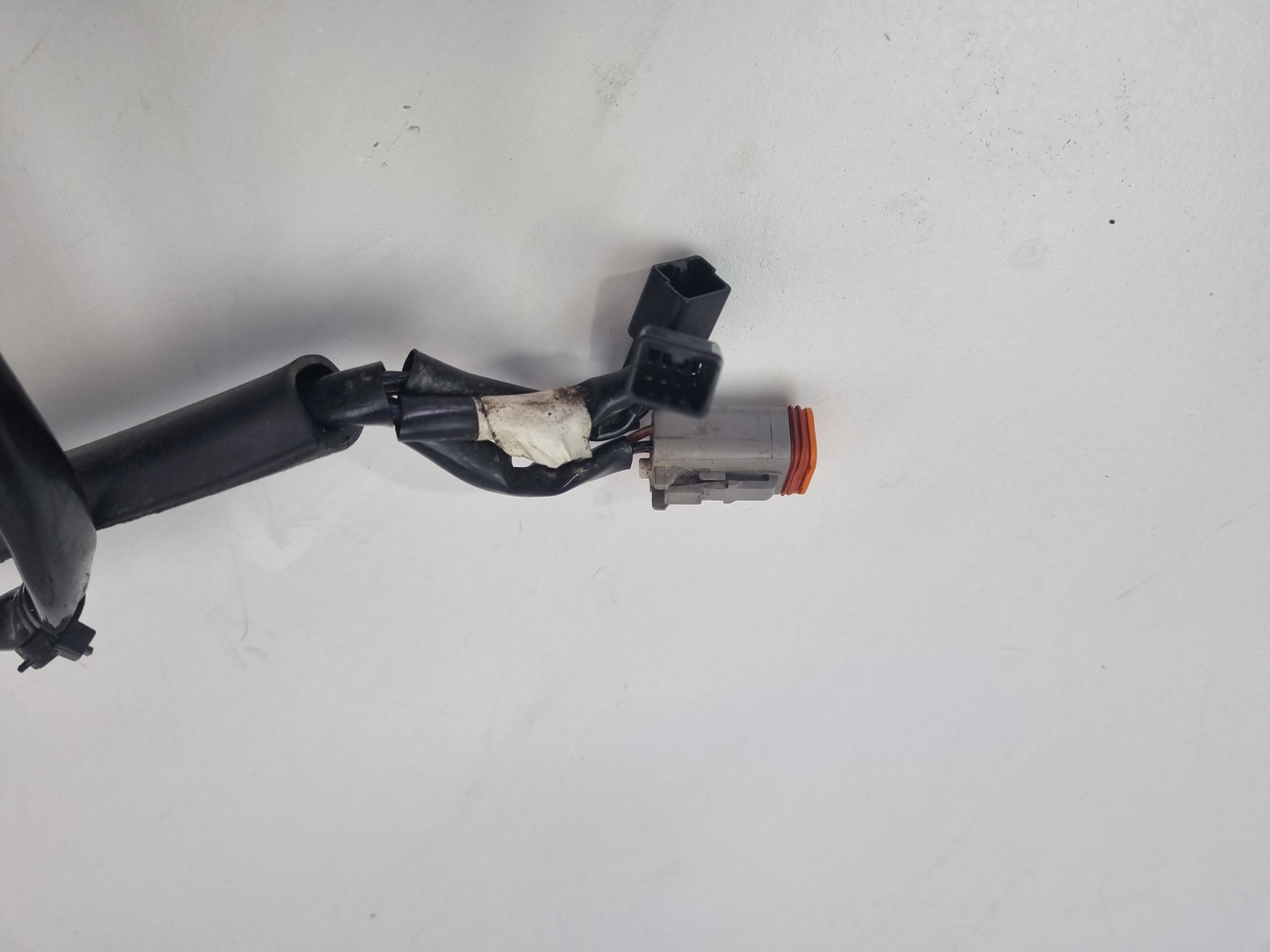 Rear tail light harness Harley Davidson Dyna Wide Glide 10-17 Fat