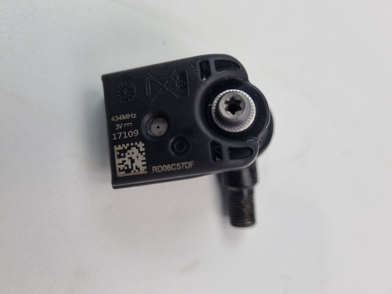 Tyre pressure sensor Harley Davidson M8 Tourer 20-24 42300142 - Bike ...