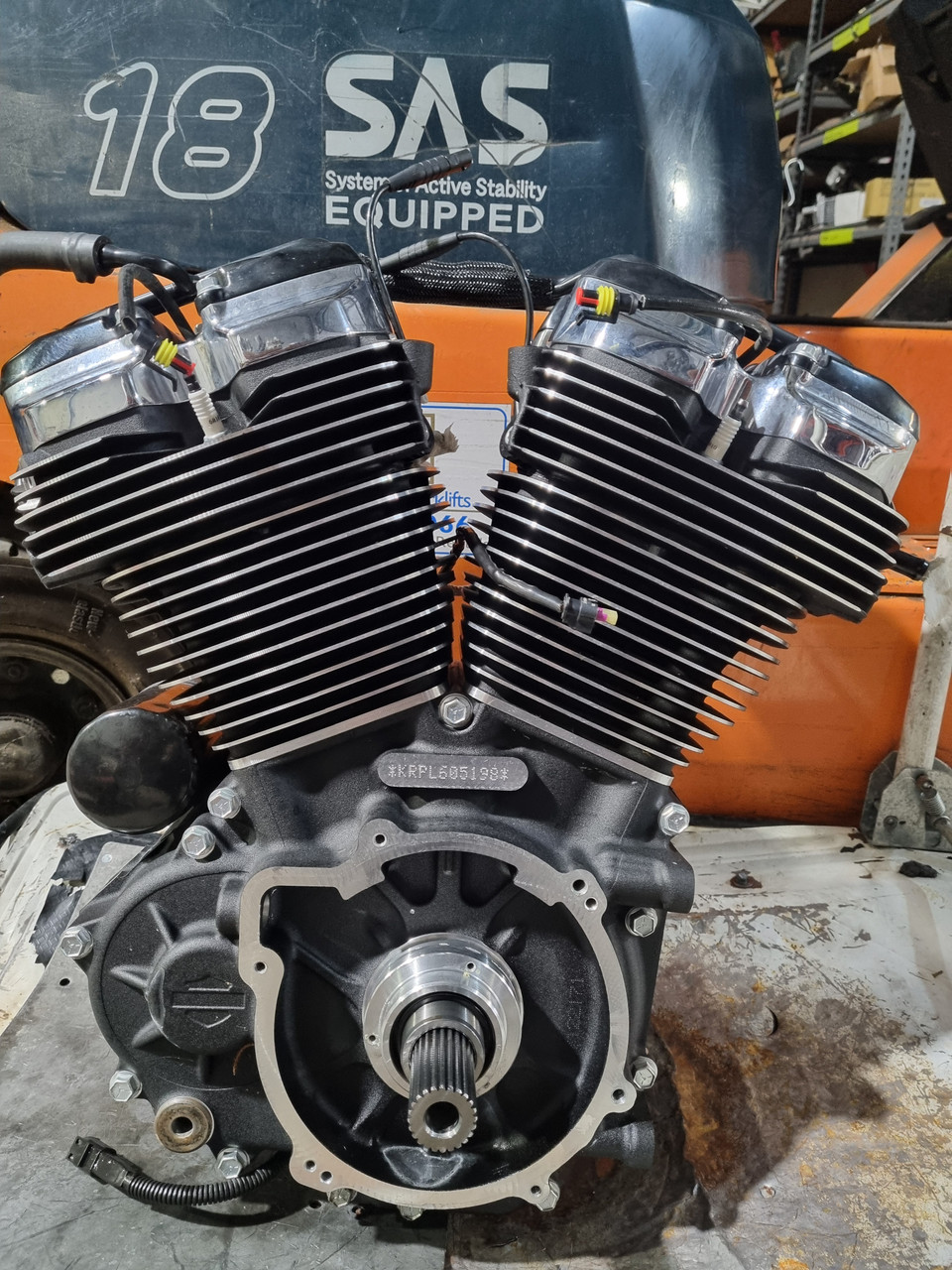 Motor Engine 114 ci Harley Davidson M8 Touring 20-24 16200662
