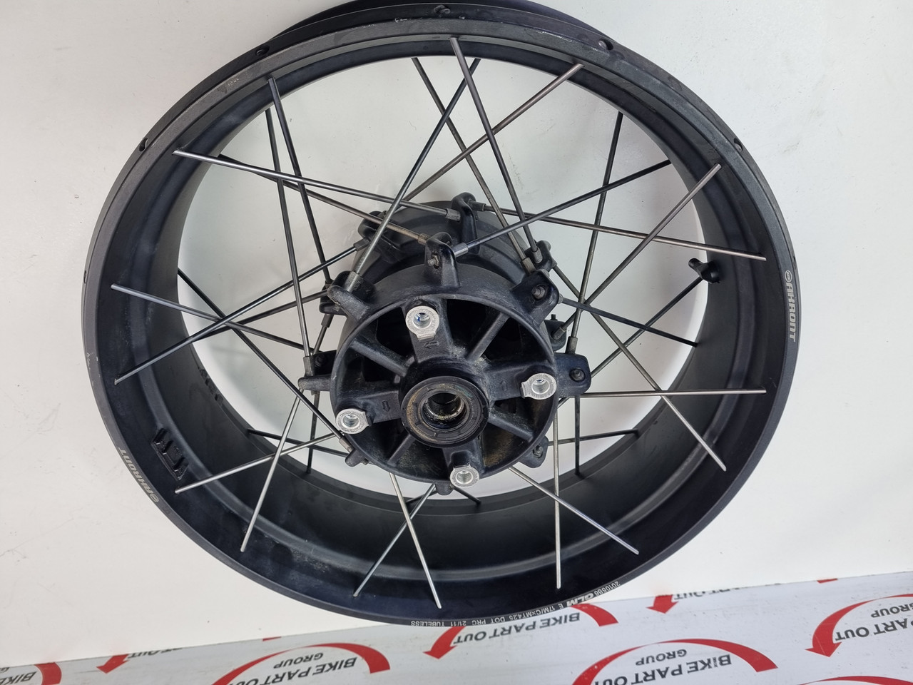 Rear wheel Triumph Scrambler 1200 XE XC T2010578 - Bike Part Out