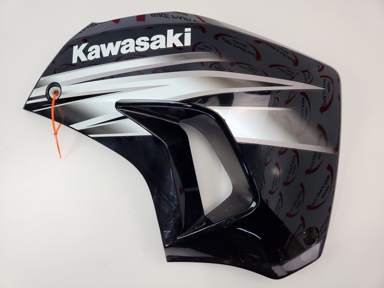 RH Radiator Shroud Kawasaki KLR650 11-14 49132-5039-H8 - Bike Part Out