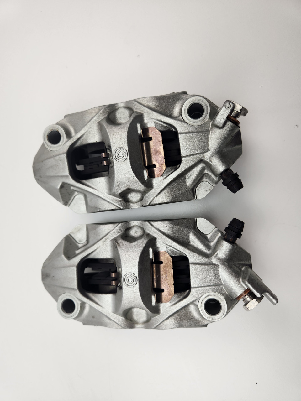 Brembo front brake caliper pair Suzuki GSXR600 GSXR750 11-21 59100