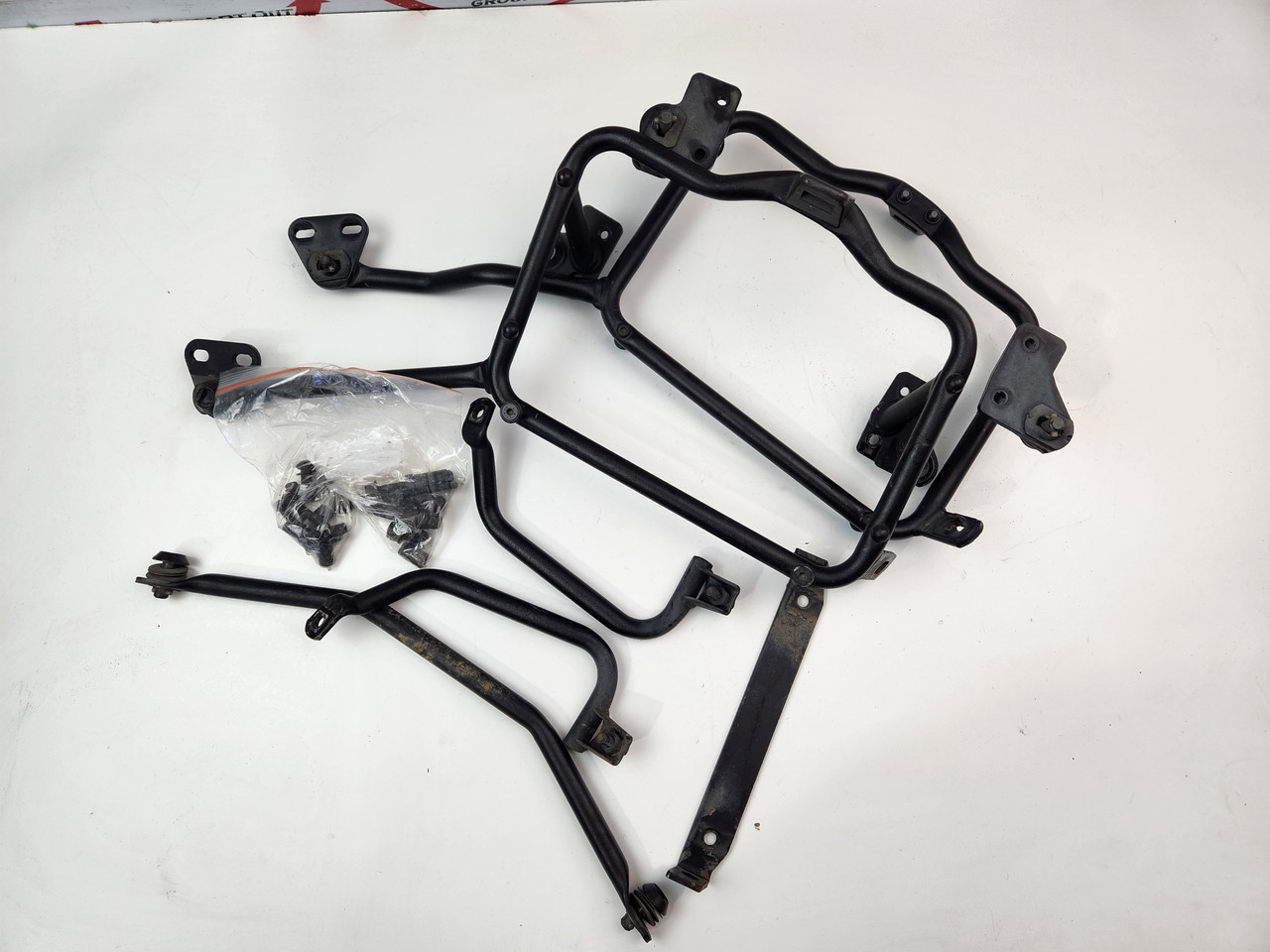 Givi Monokey Pannier Side Racks Suzuki DL1000 V-Strom 14-16