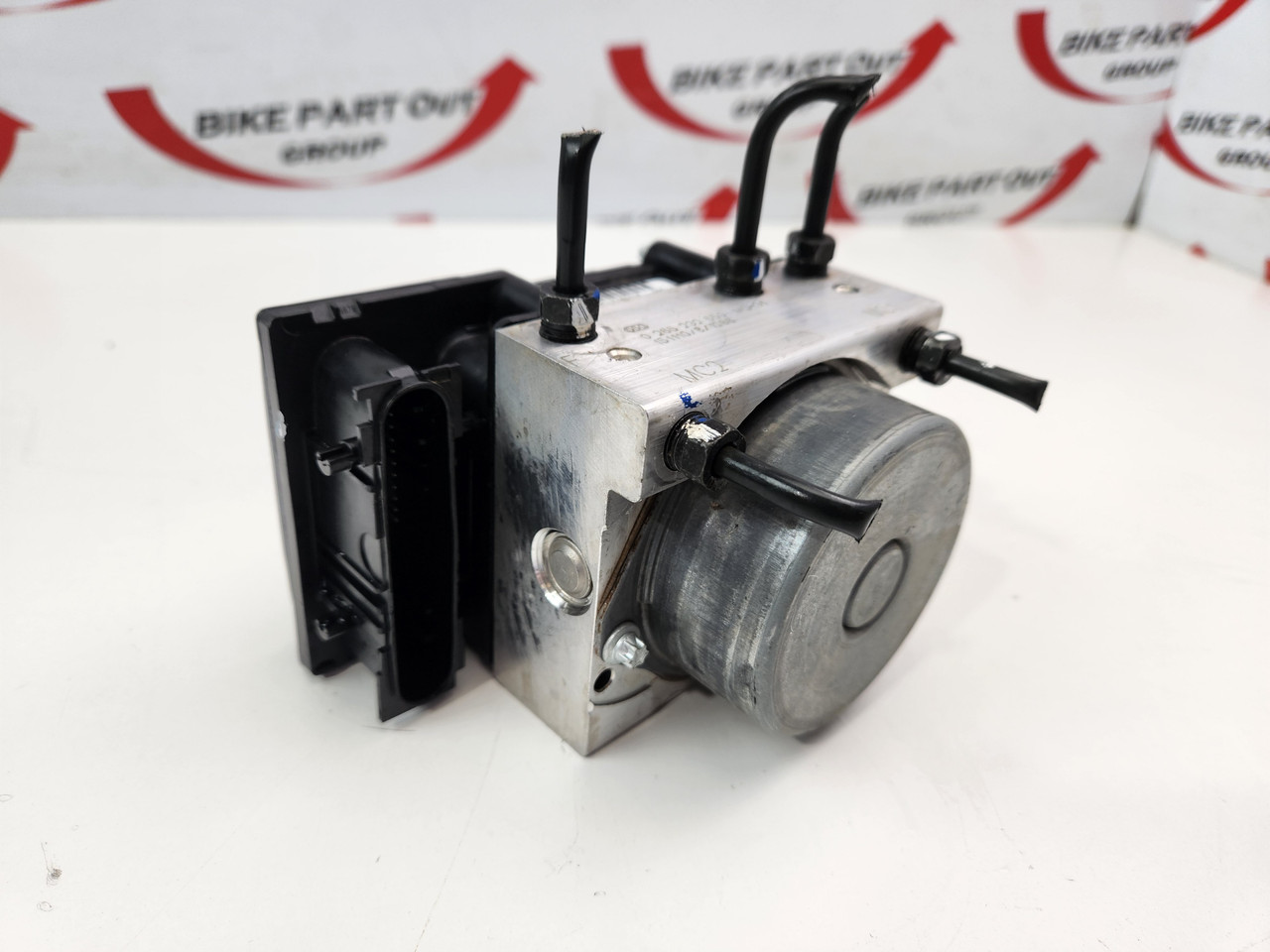 ABS Pump Modulator Honda VFR1200X Crosstourer 12-17 57110-MGH-641