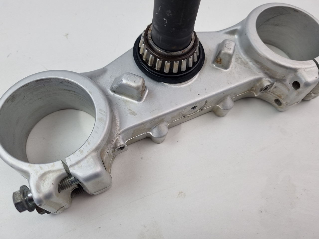 3905☘️1年間管理株☘️⭐️hercegovinus x multifidus⭐️ Steering triple clamps Husqvarna TE SM 630 8000H1018 8000B0850